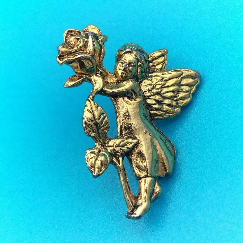 Vintage Gold Tone Cherub Angel Rose Flower Lapel Pin Brooch Romantic Collectible